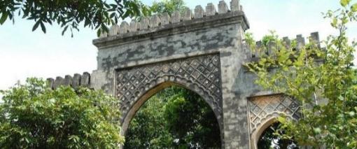 Vietnam: La porte marocaine de Hanoï restaurée